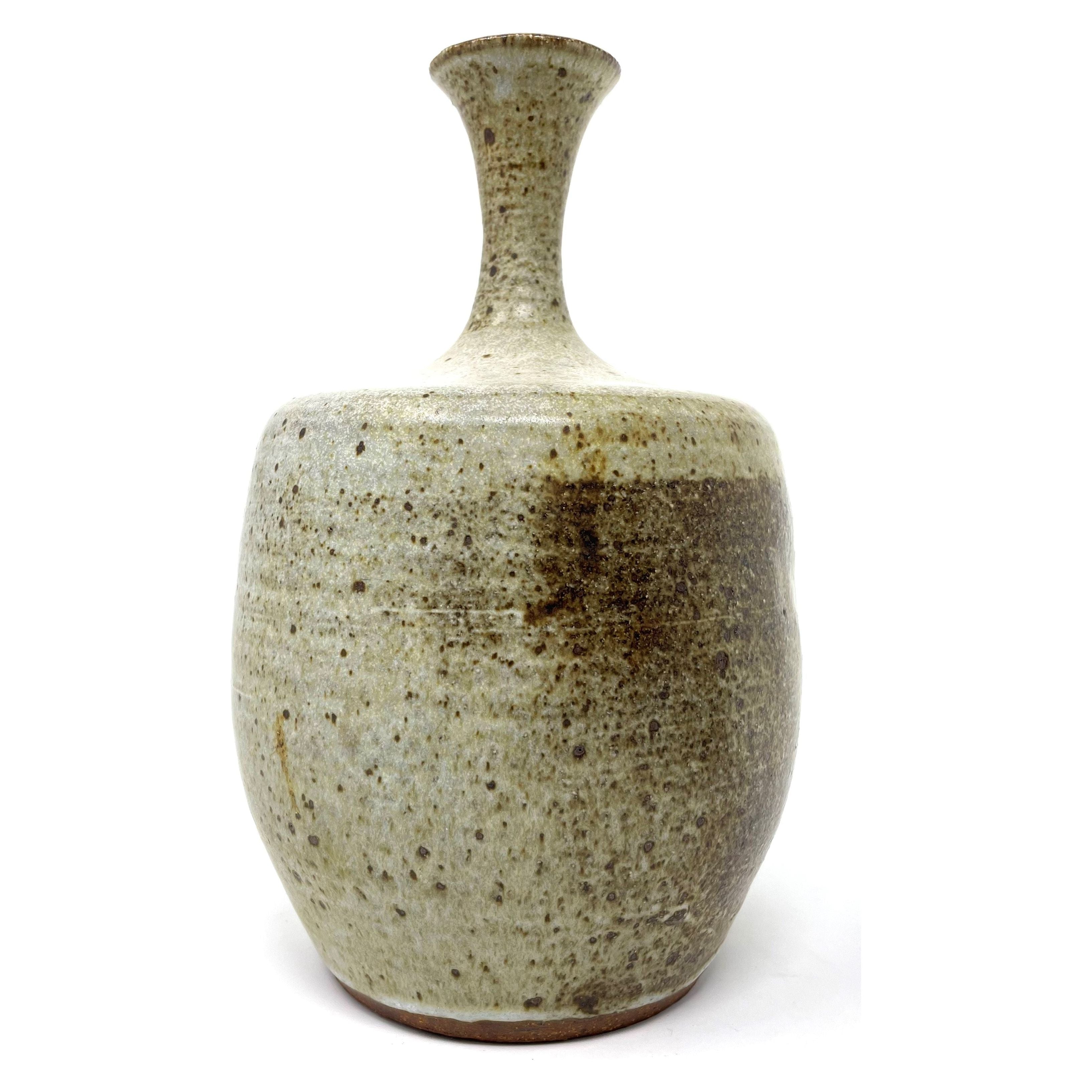 STUDIO POTTERY – Our Taste Design