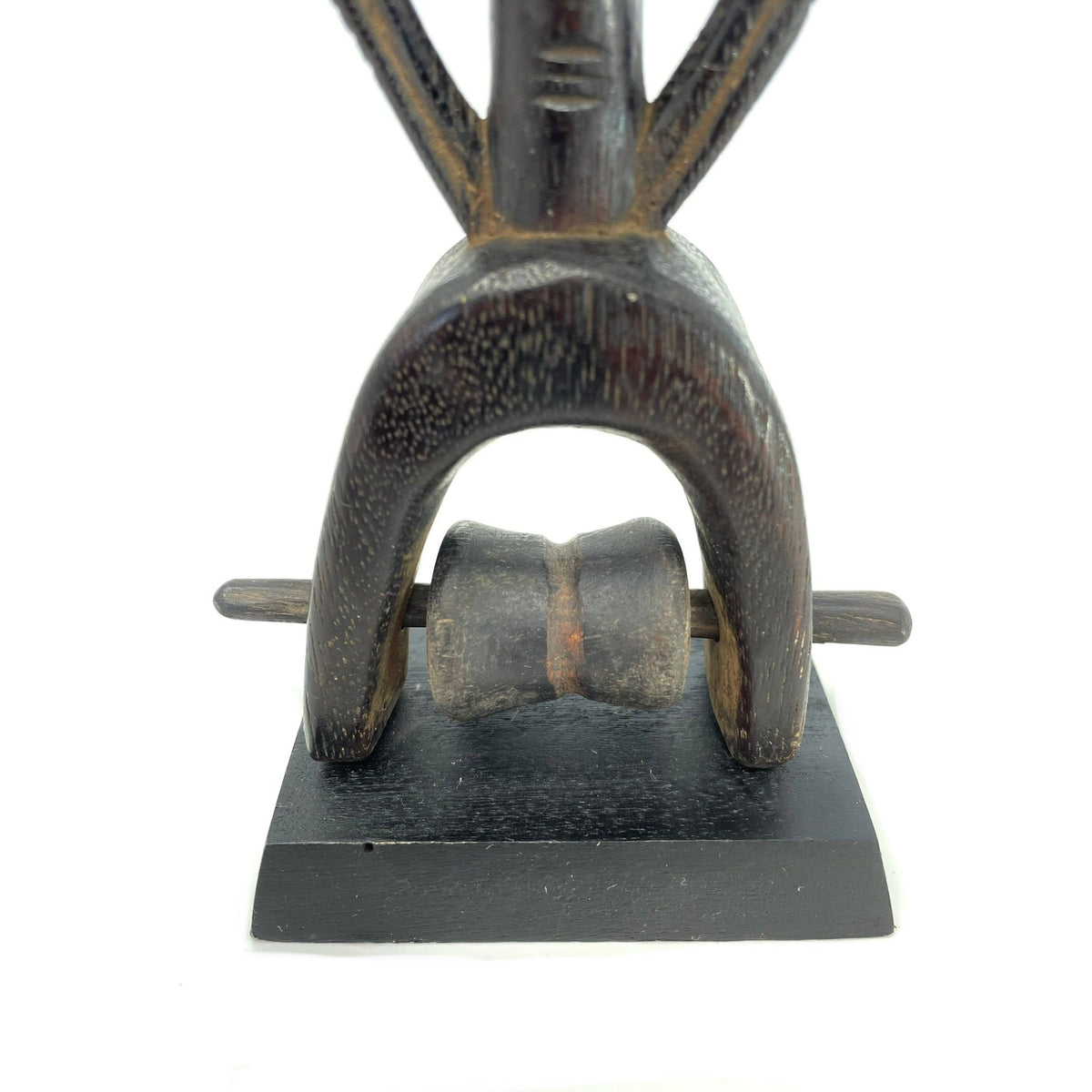 Senofu-Style Heddle Pulley with Double Hornbill Figure from Ivory Coast/Côte d’Ivoire