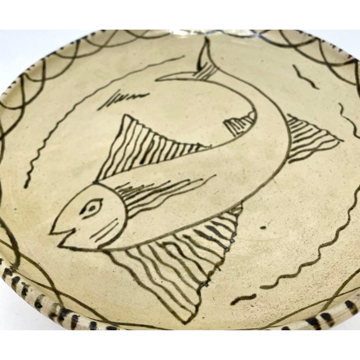 Vintage Tzintzuntzan Plate Featuring a Large Fish from Michoacán, Mexico - 10.5" Diam. X 1.25" H