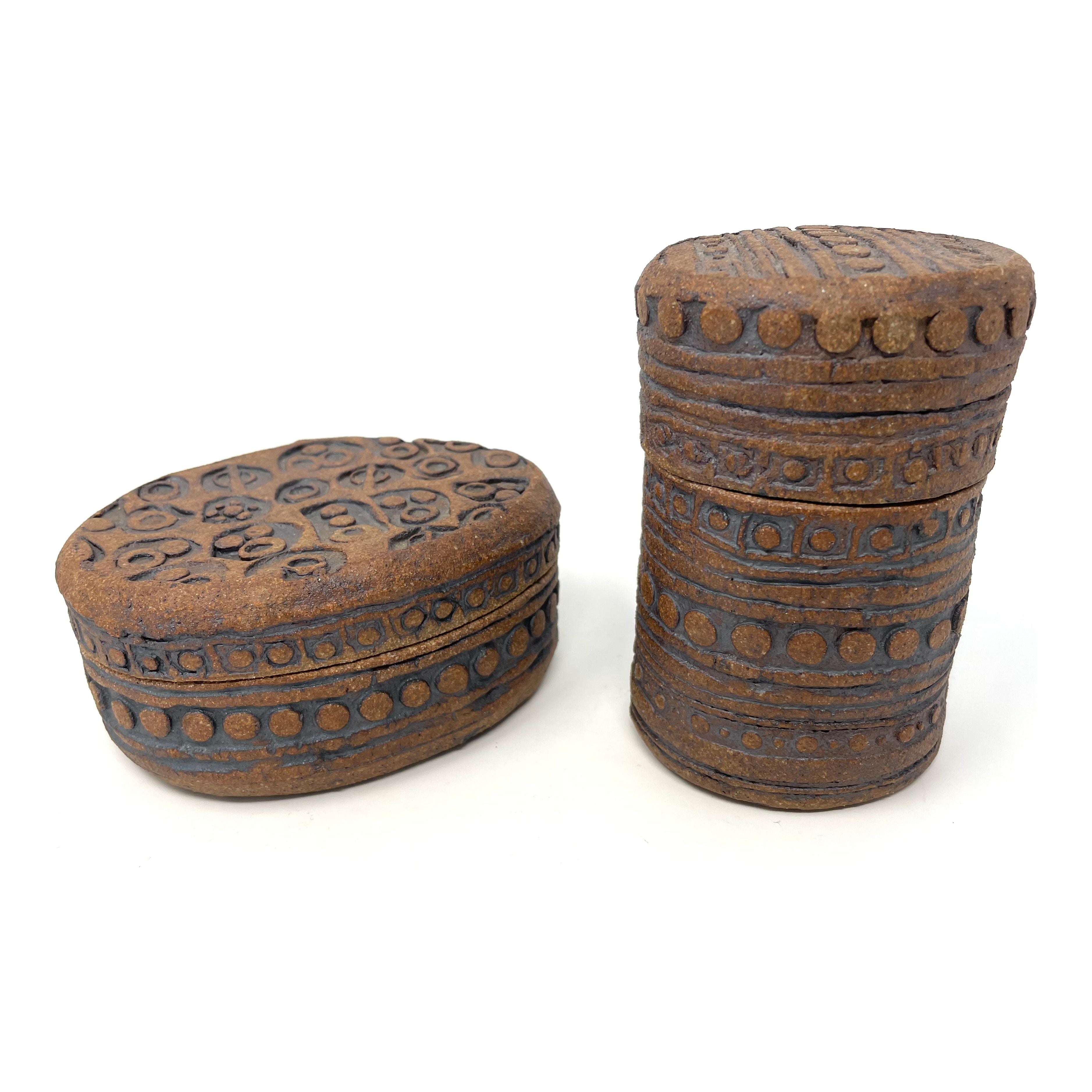 STUDIO POTTERY – Our Taste Design