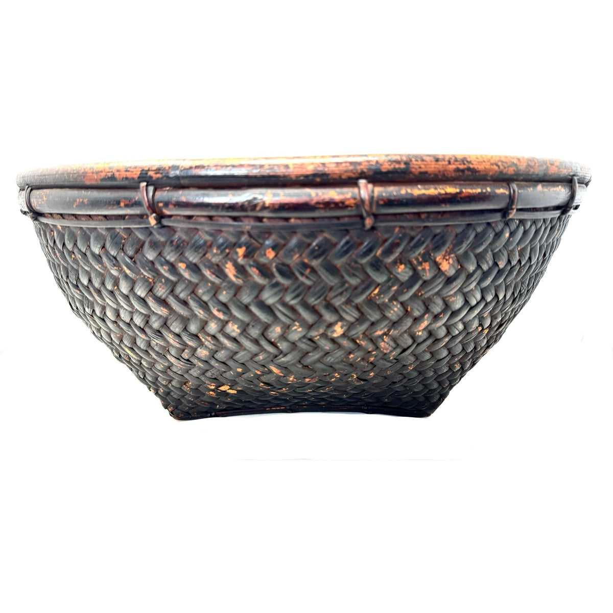 Large Vintage Round Labba Grain Basket with Dark Brown Coloration from the Philippines