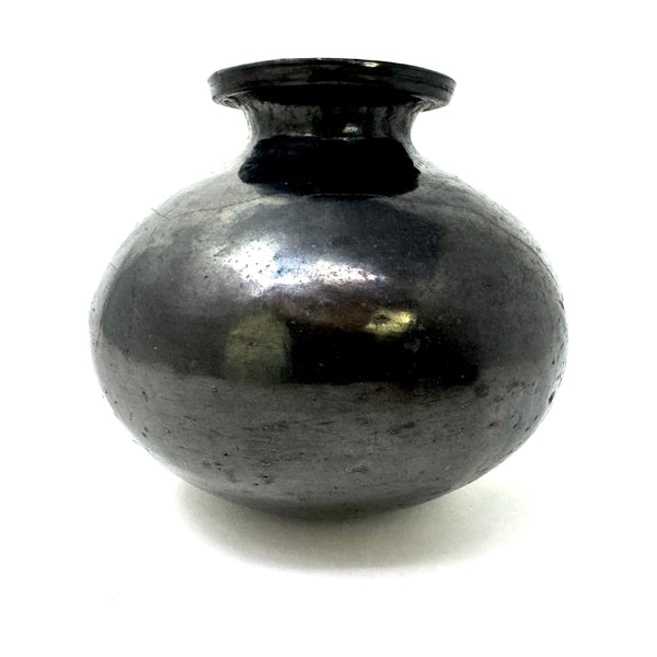 Vintage Doña Rosa Barro Negro Pot-Shaped Vase from Oaxaca, Mexico, Signed - 5.75" H X 6.5" Diam.