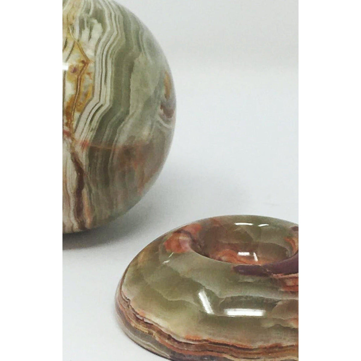 Multicolor/Green Onyx Sphere with Onyx Base